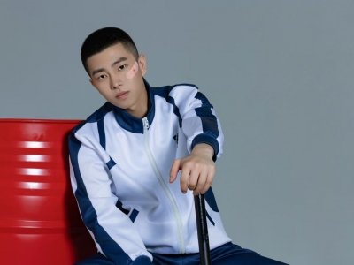 校园同志小说：纯粹性释放